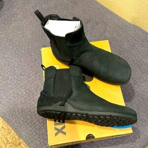 Xeroshoes Tari Leather Chelsea Boot for Women size 10.5 NWB